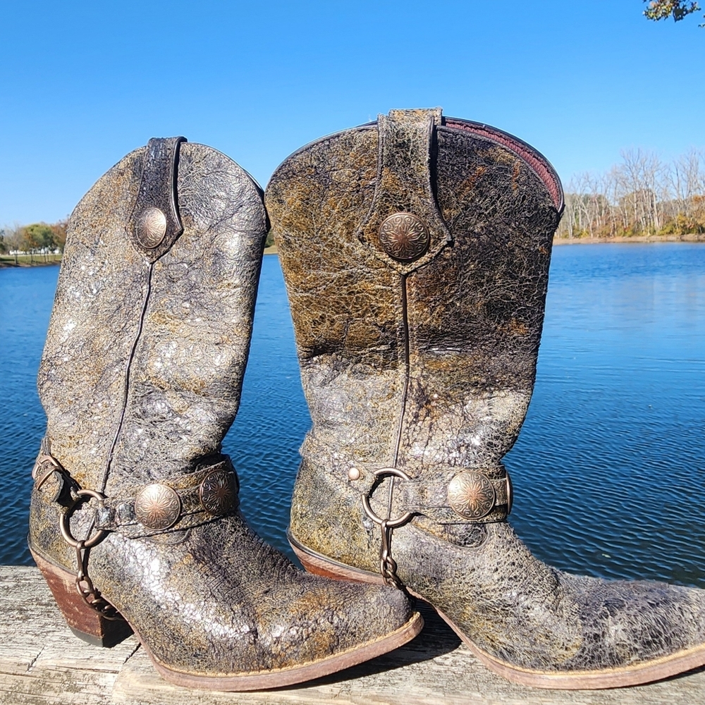 Durango Crush Concho Boots Size 7